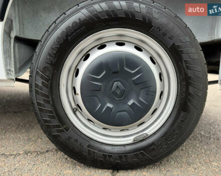 Білий Рено Мастєр, об'ємом двигуна 2.3 л та пробігом 267 тис. км за 21500 $, фото 9 на Automoto.ua