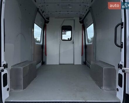 Белый Рено Мастер, объемом двигателя 2.3 л и пробегом 223 тыс. км за 17200 $, фото 18 на Automoto.ua