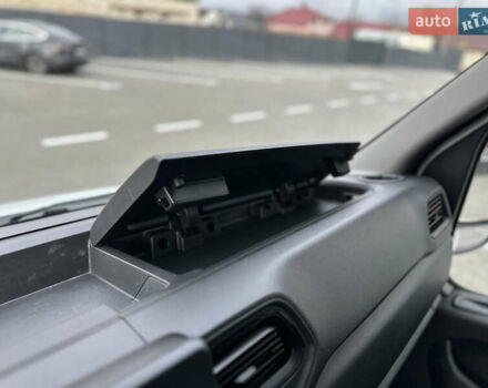 Белый Рено Мастер, объемом двигателя 2.3 л и пробегом 240 тыс. км за 18500 $, фото 62 на Automoto.ua