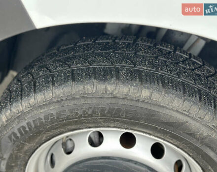 Белый Рено Мастер, объемом двигателя 2.3 л и пробегом 240 тыс. км за 18500 $, фото 34 на Automoto.ua