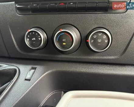 Білий Рено Мастєр, об'ємом двигуна 2.3 л та пробігом 248 тис. км за 20950 $, фото 52 на Automoto.ua