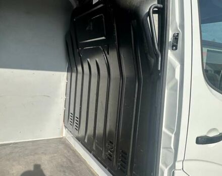 Білий Рено Мастєр, об'ємом двигуна 2.3 л та пробігом 187 тис. км за 21800 $, фото 40 на Automoto.ua