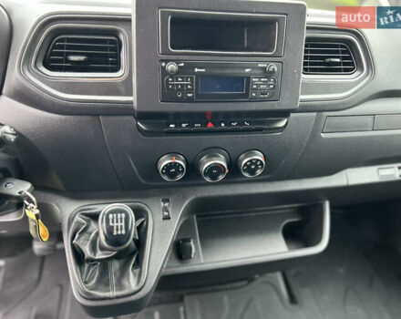 Білий Рено Мастєр, об'ємом двигуна 2.3 л та пробігом 169 тис. км за 18400 $, фото 44 на Automoto.ua