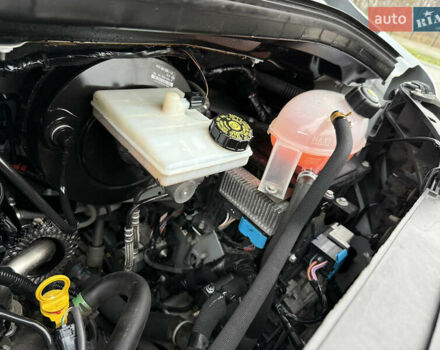 Білий Рено Мастєр, об'ємом двигуна 2.3 л та пробігом 98 тис. км за 27300 $, фото 60 на Automoto.ua