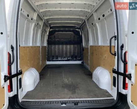 Белый Рено Мастер, объемом двигателя 2.3 л и пробегом 138 тыс. км за 18850 $, фото 21 на Automoto.ua