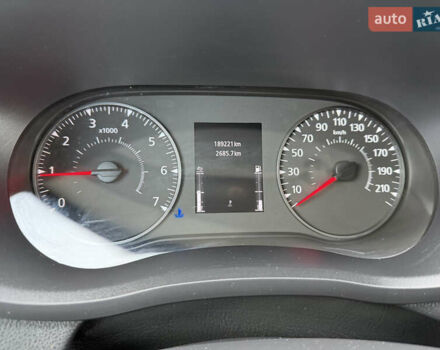 Белый Рено Мастер, объемом двигателя 2.3 л и пробегом 189 тыс. км за 28300 $, фото 17 на Automoto.ua