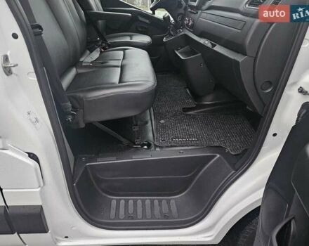 Белый Рено Мастер, объемом двигателя 2.3 л и пробегом 184 тыс. км за 18300 $, фото 56 на Automoto.ua