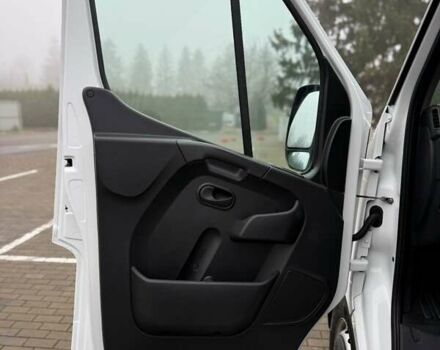 Білий Рено Мастєр, об'ємом двигуна 0 л та пробігом 281 тис. км за 19750 $, фото 18 на Automoto.ua