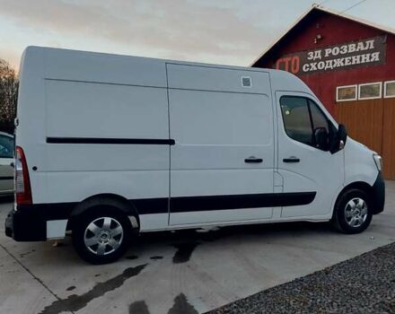 Білий Рено Мастєр, об'ємом двигуна 2.3 л та пробігом 257 тис. км за 17900 $, фото 2 на Automoto.ua