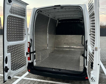 Білий Рено Мастєр, об'ємом двигуна 2.3 л та пробігом 171 тис. км за 18800 $, фото 61 на Automoto.ua