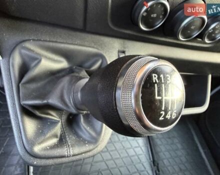 Білий Рено Мастєр, об'ємом двигуна 2.3 л та пробігом 205 тис. км за 20500 $, фото 19 на Automoto.ua