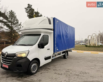 Белый Рено Мастер, объемом двигателя 2.3 л и пробегом 220 тыс. км за 19700 $, фото 2 на Automoto.ua