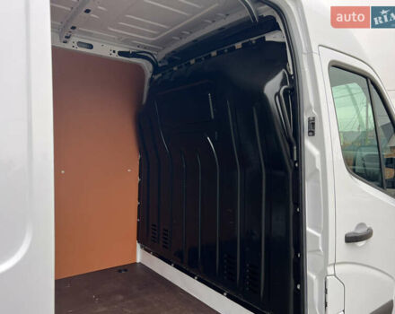 Білий Рено Мастєр, об'ємом двигуна 0 л та пробігом 204 тис. км за 17350 $, фото 46 на Automoto.ua