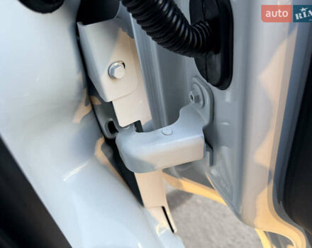 Белый Рено Мастер, объемом двигателя 0 л и пробегом 252 тыс. км за 18800 $, фото 39 на Automoto.ua