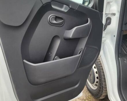 Белый Рено Мастер, объемом двигателя 2.3 л и пробегом 178 тыс. км за 20800 $, фото 49 на Automoto.ua