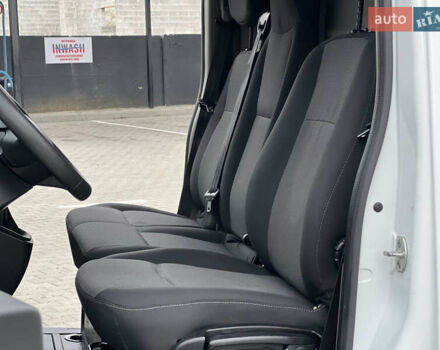 Белый Рено Мастер, объемом двигателя 2.3 л и пробегом 233 тыс. км за 17900 $, фото 99 на Automoto.ua