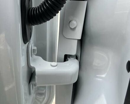 Белый Рено Мастер, объемом двигателя 2.3 л и пробегом 164 тыс. км за 19950 $, фото 52 на Automoto.ua