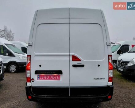 Белый Рено Мастер, объемом двигателя 2.3 л и пробегом 216 тыс. км за 20000 $, фото 3 на Automoto.ua