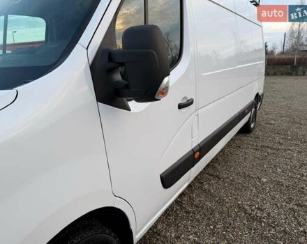 Белый Рено Мастер, объемом двигателя 2.3 л и пробегом 176 тыс. км за 21300 $, фото 12 на Automoto.ua