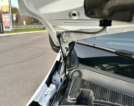 Білий Рено Мастєр, об'ємом двигуна 2.3 л та пробігом 175 тис. км за 19600 $, фото 71 на Automoto.ua