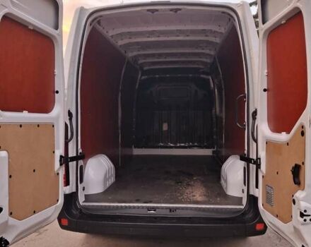 Белый Рено Мастер, объемом двигателя 2.3 л и пробегом 288 тыс. км за 19600 $, фото 16 на Automoto.ua