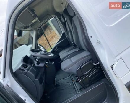 Білий Рено Мастєр, об'ємом двигуна 2.3 л та пробігом 138 тис. км за 18850 $, фото 39 на Automoto.ua