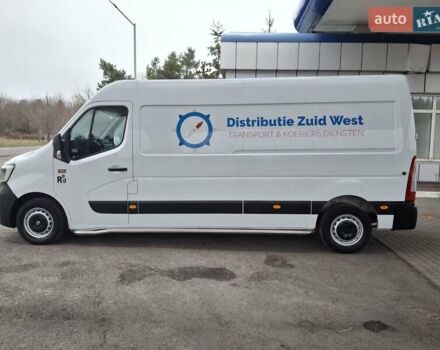 Белый Рено Мастер, объемом двигателя 2.3 л и пробегом 241 тыс. км за 19800 $, фото 9 на Automoto.ua