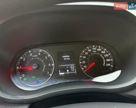 Білий Рено Мастєр, об'ємом двигуна 2.3 л та пробігом 248 тис. км за 20950 $, фото 33 на Automoto.ua