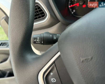 Белый Рено Мастер, объемом двигателя 2.3 л и пробегом 230 тыс. км за 19950 $, фото 27 на Automoto.ua