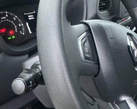 Белый Рено Мастер, объемом двигателя 2.3 л и пробегом 36 тыс. км за 25600 $, фото 37 на Automoto.ua