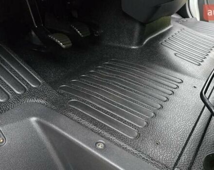 Белый Рено Мастер, объемом двигателя 2.3 л и пробегом 193 тыс. км за 21700 $, фото 13 на Automoto.ua