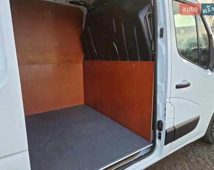 Белый Рено Мастер, объемом двигателя 2.3 л и пробегом 179 тыс. км за 18900 $, фото 38 на Automoto.ua