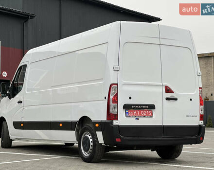 Белый Рено Мастер, объемом двигателя 2.3 л и пробегом 233 тыс. км за 17900 $, фото 47 на Automoto.ua
