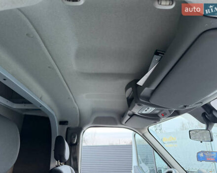 Белый Рено Мастер, объемом двигателя 2.3 л и пробегом 320 тыс. км за 24500 $, фото 41 на Automoto.ua