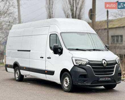 Белый Рено Мастер, объемом двигателя 2.3 л и пробегом 372 тыс. км за 18500 $, фото 2 на Automoto.ua