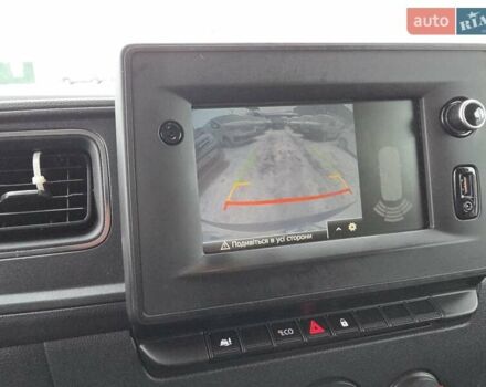 Білий Рено Мастєр, об'ємом двигуна 2.3 л та пробігом 181 тис. км за 20000 $, фото 24 на Automoto.ua