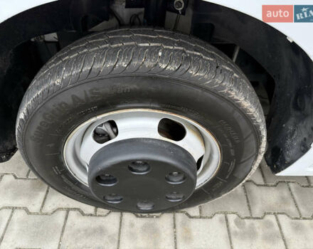 Білий Рено Мастєр, об'ємом двигуна 2.3 л та пробігом 98 тис. км за 27300 $, фото 28 на Automoto.ua