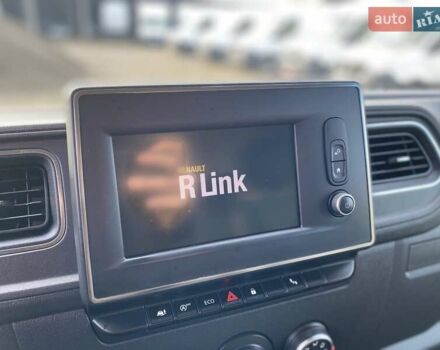 Белый Рено Мастер, объемом двигателя 2.3 л и пробегом 138 тыс. км за 18850 $, фото 40 на Automoto.ua