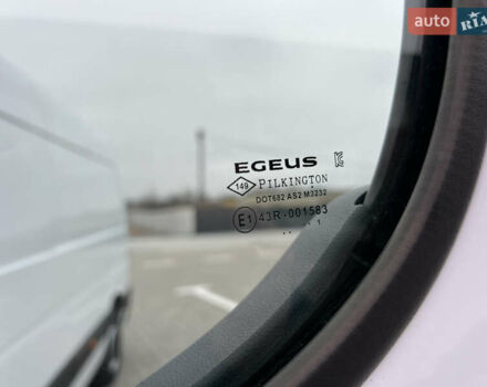 Белый Рено Мастер, объемом двигателя 2.3 л и пробегом 233 тыс. км за 17900 $, фото 125 на Automoto.ua