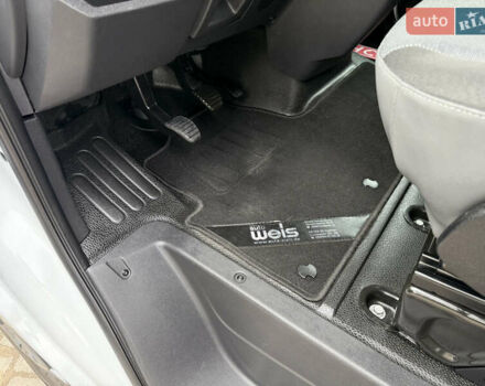 Білий Рено Мастєр, об'ємом двигуна 0 л та пробігом 266 тис. км за 21300 $, фото 40 на Automoto.ua