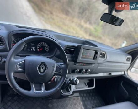 Белый Рено Мастер, объемом двигателя 2.3 л и пробегом 180 тыс. км за 22000 $, фото 47 на Automoto.ua