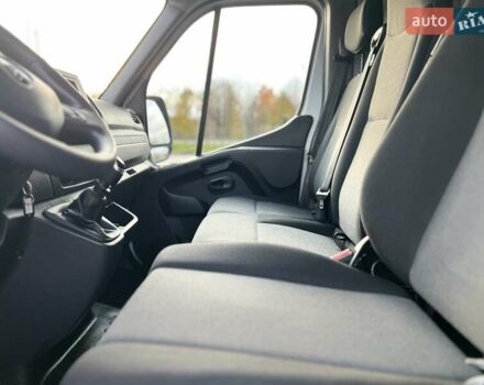 Белый Рено Мастер, объемом двигателя 2.3 л и пробегом 164 тыс. км за 19950 $, фото 30 на Automoto.ua