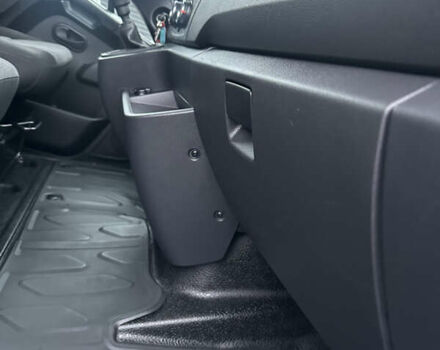 Белый Рено Мастер, объемом двигателя 2.3 л и пробегом 36 тыс. км за 25600 $, фото 50 на Automoto.ua