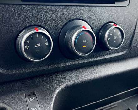 Белый Рено Мастер, объемом двигателя 2.3 л и пробегом 229 тыс. км за 25300 $, фото 31 на Automoto.ua