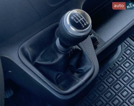 Білий Рено Мастєр, об'ємом двигуна 2.3 л та пробігом 218 тис. км за 19999 $, фото 46 на Automoto.ua