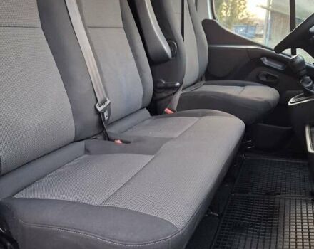 Белый Рено Мастер, объемом двигателя 2.3 л и пробегом 288 тыс. км за 19500 $, фото 26 на Automoto.ua