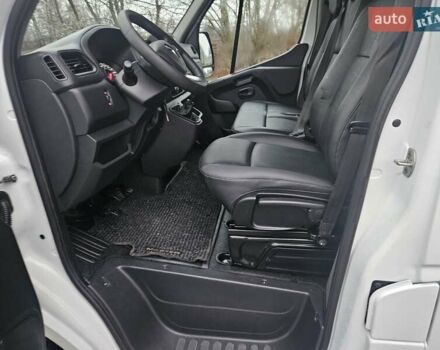 Белый Рено Мастер, объемом двигателя 2.3 л и пробегом 184 тыс. км за 18300 $, фото 38 на Automoto.ua