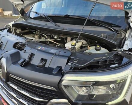 Белый Рено Мастер, объемом двигателя 2.3 л и пробегом 179 тыс. км за 18900 $, фото 49 на Automoto.ua