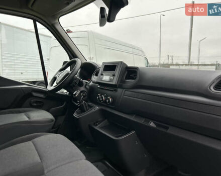 Білий Рено Мастєр, об'ємом двигуна 2.3 л та пробігом 169 тис. км за 18400 $, фото 35 на Automoto.ua