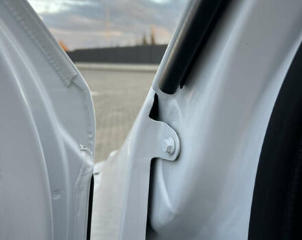 Белый Рено Мастер, объемом двигателя 2.3 л и пробегом 189 тыс. км за 18555 $, фото 25 на Automoto.ua